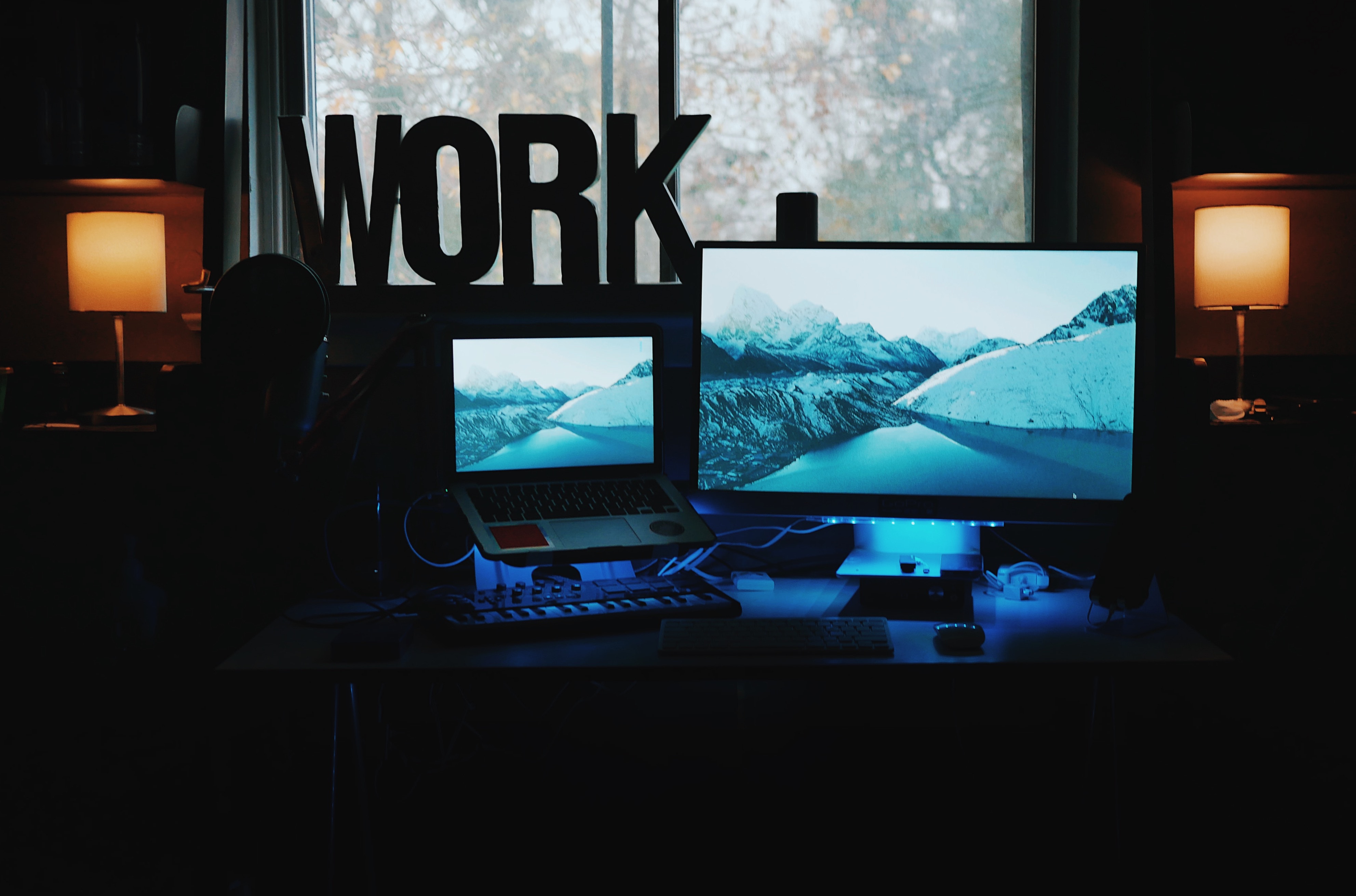 Work or Sleep? Sprints, Siestas and Solopreneur Productivity